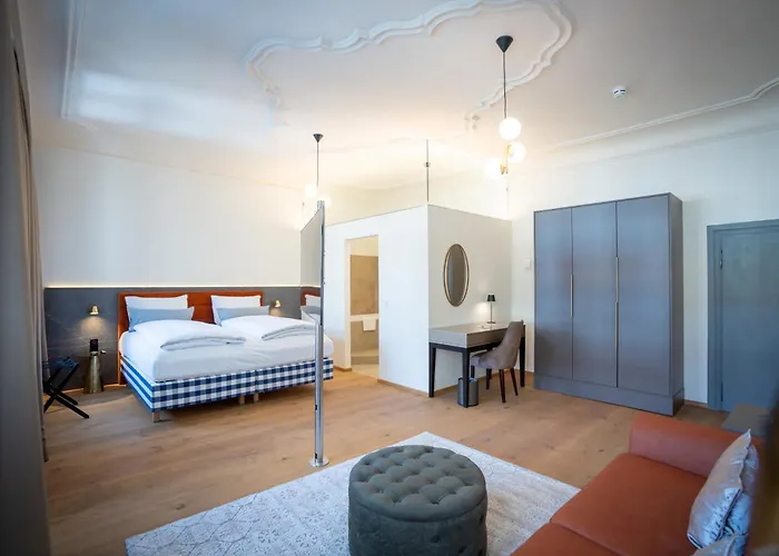 Maxim By Elias Holl Otel 5*