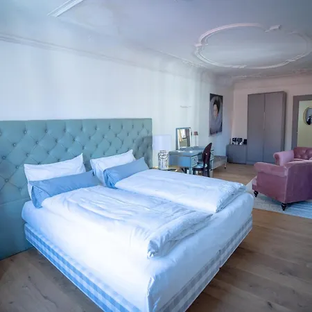 Hotel Maxim By Elias Holl