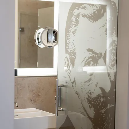 酒店 Maxim By Elias Holl